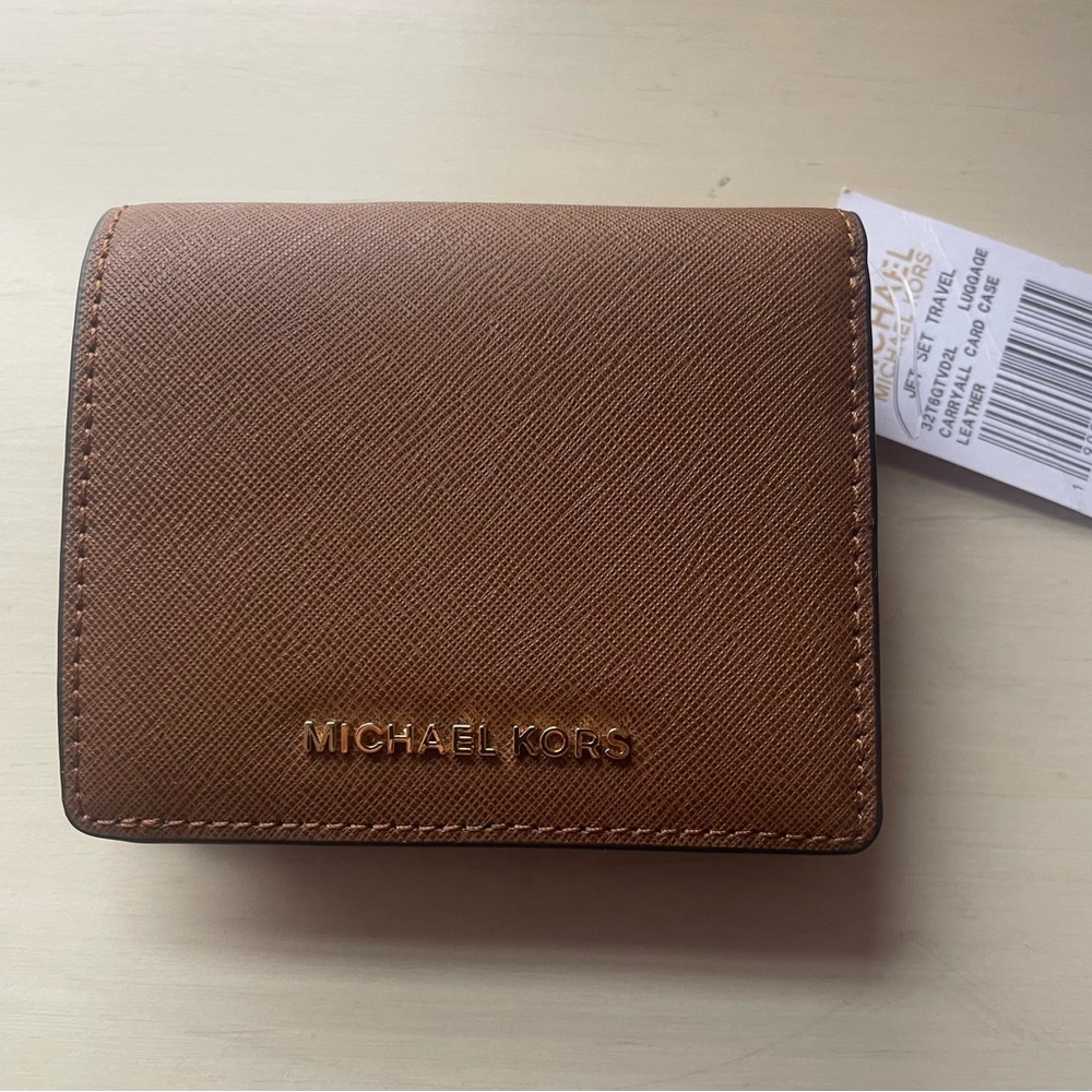 Michael Kors Carryall Flap Card Case Wallet Leather